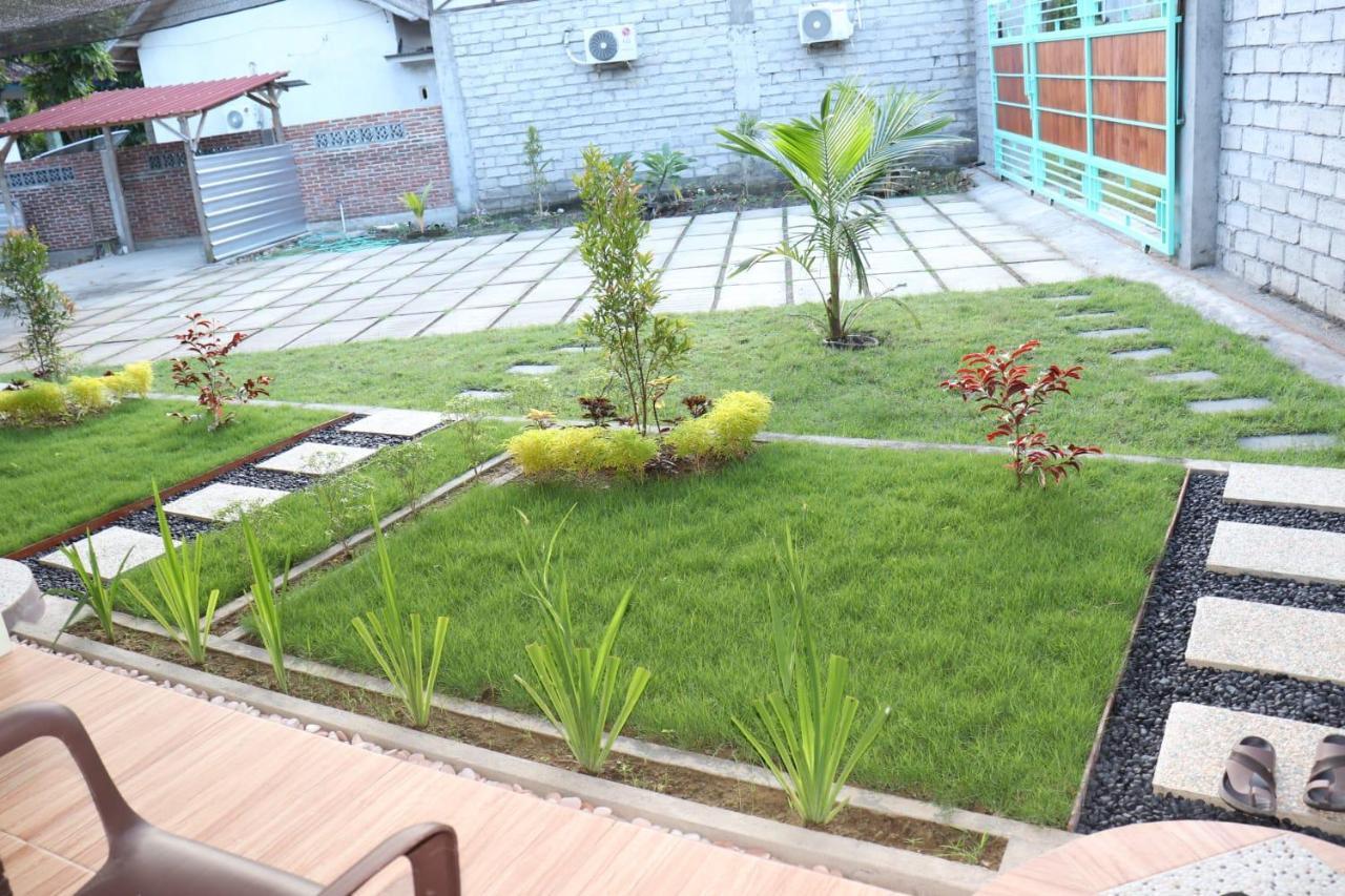 Room 212 Kuta  المظهر الخارجي الصورة