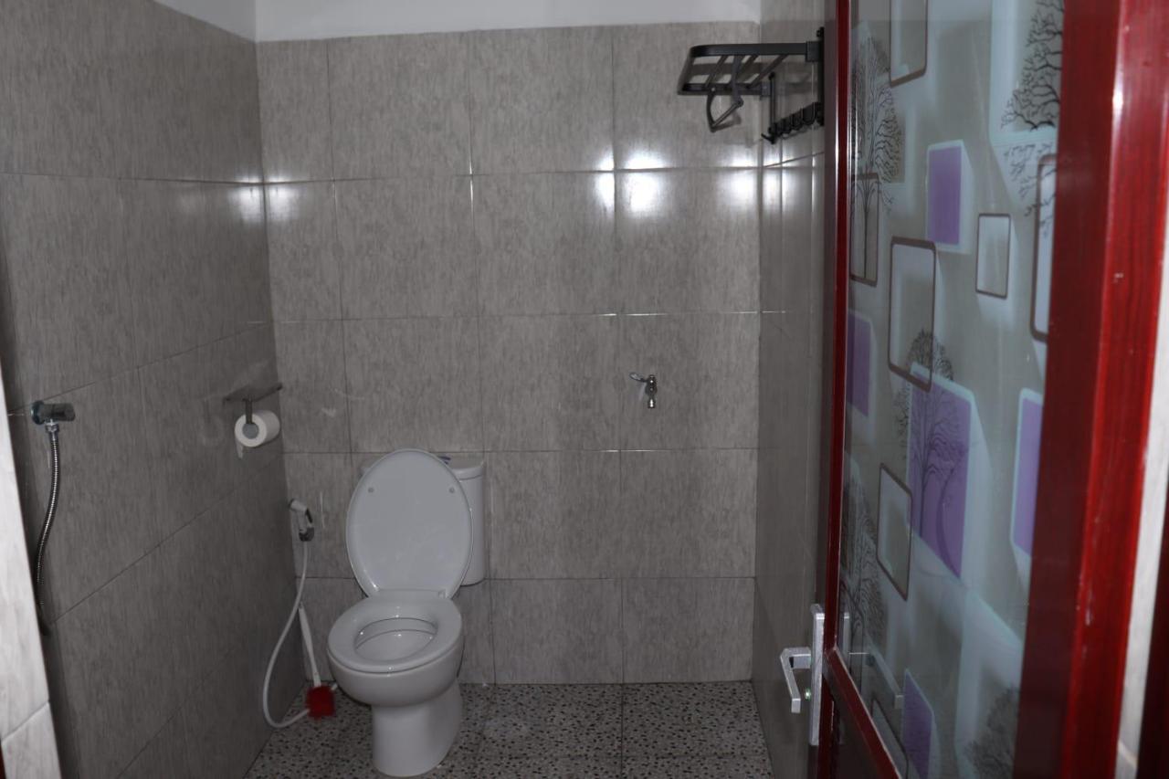Room 212 Kuta  المظهر الخارجي الصورة